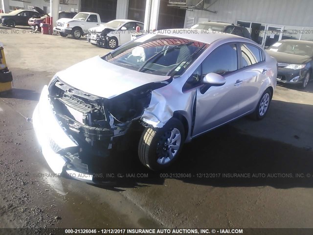 KNADM4A39H6036068 - 2017 KIA RIO LX Արծաթագույն լուսանկար 2