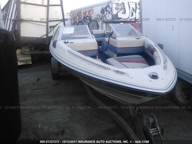 BYIF76CXD787 - 1987 BAYLINER CAPRI  WHITE photo 1