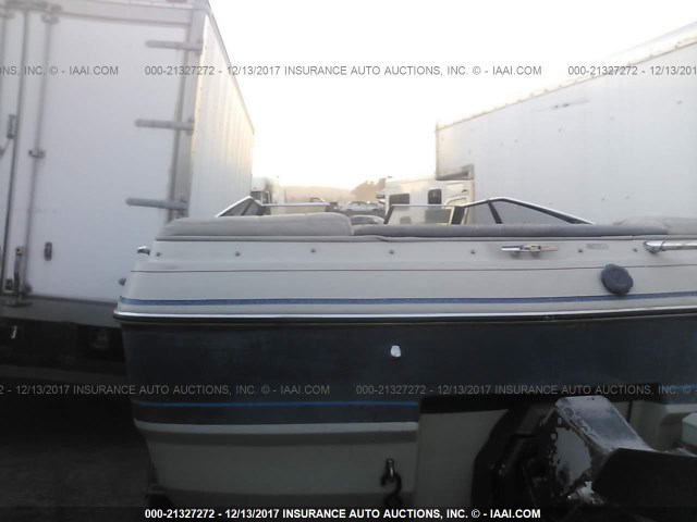 BYIF76CXD787 - 1987 BAYLINER CAPRI  WHITE photo 3