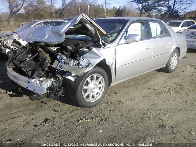 1G6KD57Y29U130943 - 2009 CADILLAC DTS GRAY photo 2