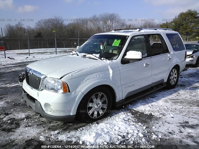 5LMFU28R73LJ15591 - 2003 LINCOLN NAVIGATOR 白色 照片 2