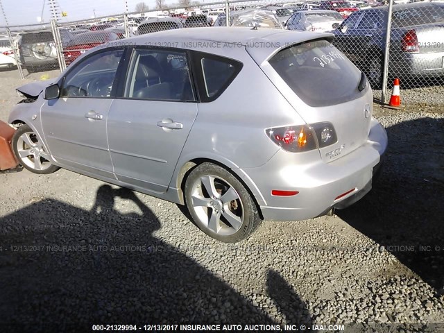 JM1BK343051239624 - 2005 MAZDA 3 HATCHBACK SILVER photo 3