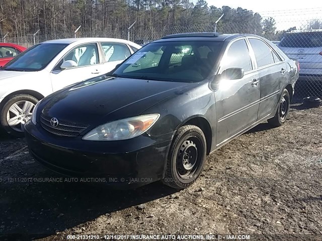 4T1BE32K04U273038 - 2004 TOYOTA CAMRY LE/XLE/SE შავი ფოტო 2