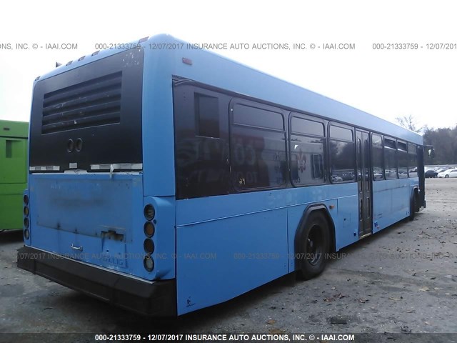 15GGD211651076161 - 2005 GILLIG TRANSIT BUS LOW BLUE photo 4