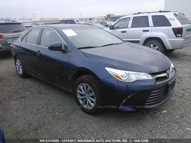 4T4BF1FK2GR533459 - 2016 TOYOTA CAMRY LE/XLE/SE/XSE BLUE photo 1