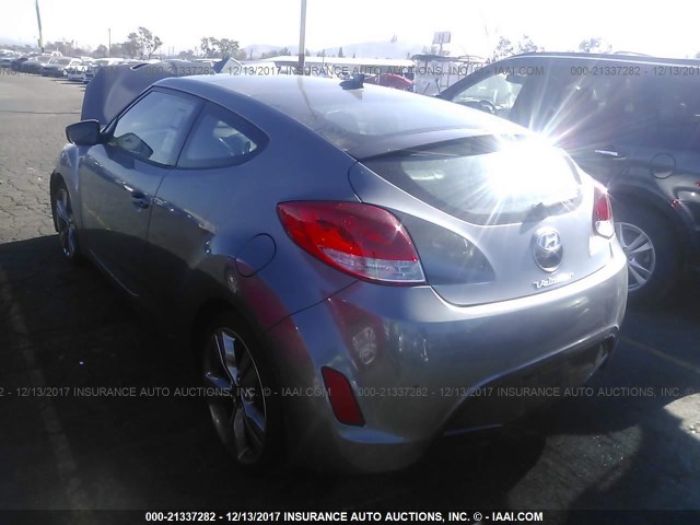 KMHTC6AD4DU118247 - 2013 HYUNDAI VELOSTER GRAY photo 3