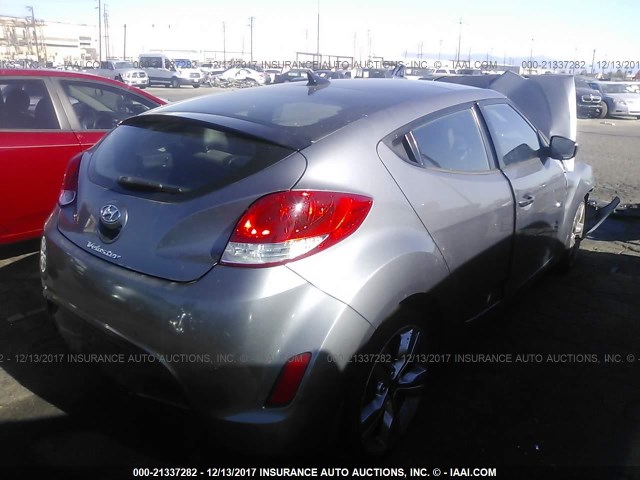 KMHTC6AD4DU118247 - 2013 HYUNDAI VELOSTER GRAY photo 4