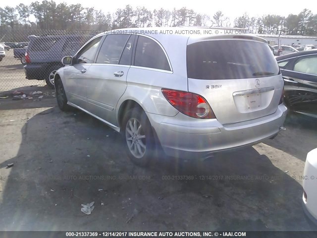 4JGCB65E87A051471 - 2007 MERCEDES-BENZ R 350 SILVER photo 3