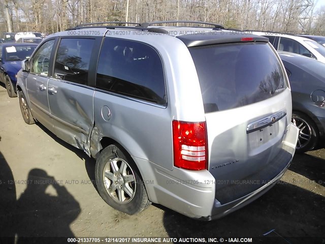 2A4RR5D12AR305210 - 2010 CHRYSLER TOWN & COUNTRY TOURING SILVER photo 3