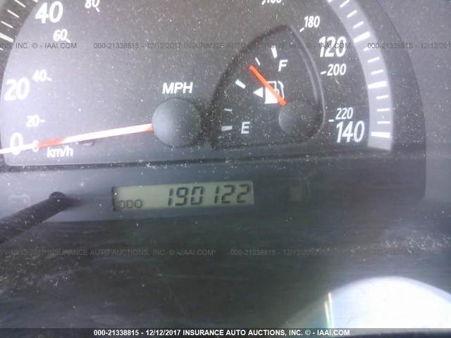 JTDBE32K220117897 - 2002 TOYOTA CAMRY LE/XLE/SE ვერცხლისფერი ფოტო 7