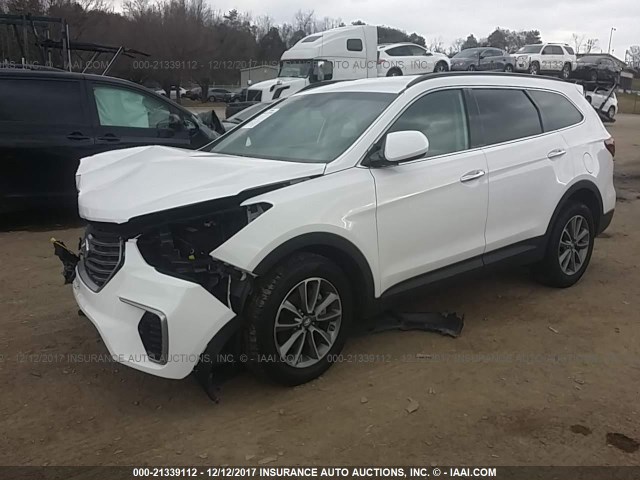 KM8SM4HF4HU181620 - 2017 HYUNDAI SANTA FE SE WHITE photo 2