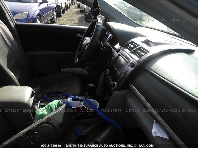 4T4BF1FK5DR276745 - 2013 TOYOTA CAMRY L/SE/LE/XLE 黑色 照片 5