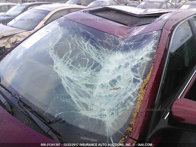 4T1BF1FK0HU656527 - 2017 TOYOTA CAMRY LE/XLE/SE/XSE Rot Foto 6