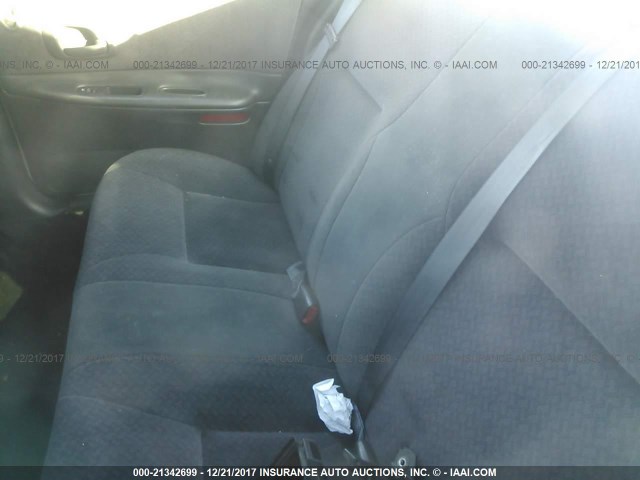 2B3HD46R11H571922 - 2001 DODGE INTREPID SE WHITE photo 8