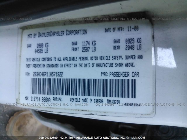 2B3HD46R11H571922 - 2001 DODGE INTREPID SE WHITE photo 9