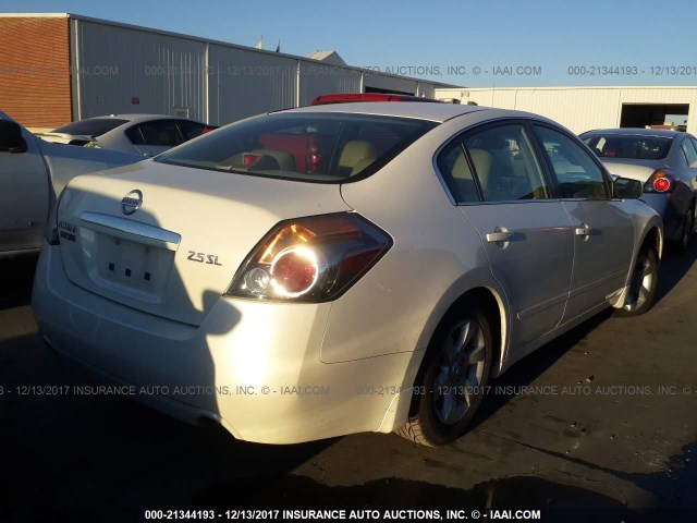 1N4AL21E79N529811 - 2009 NISSAN ALTIMA 2.5/2.5S WHITE photo 4