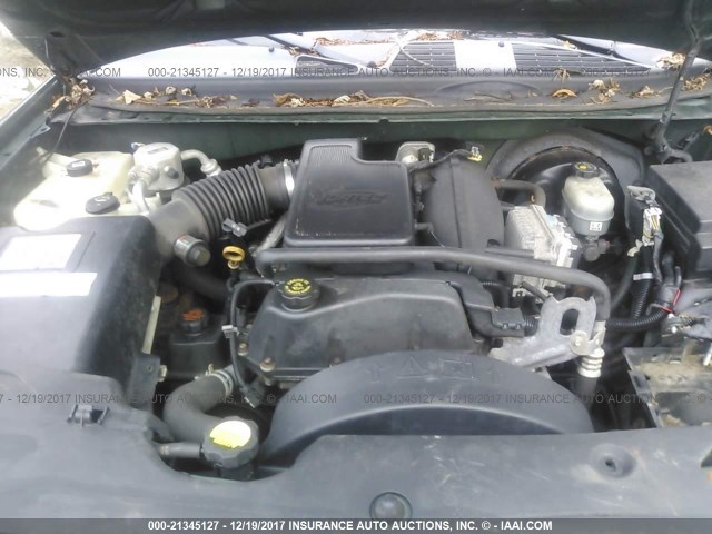 1GNDT13S922249875 - 2002 CHEVROLET TRAILBLAZER  GREEN photo 10