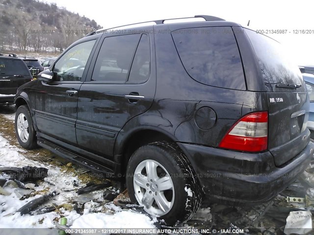 4JGAB57E55A531298 - 2005 MERCEDES-BENZ ML 350 BLACK photo 3