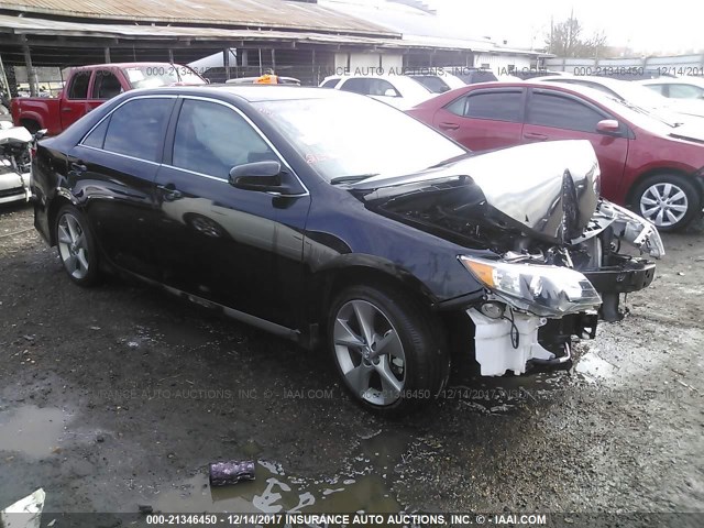 4T1BF1FK9EU849495 - 2014 TOYOTA CAMRY L/SE/LE/XLE 黑色 照片 1