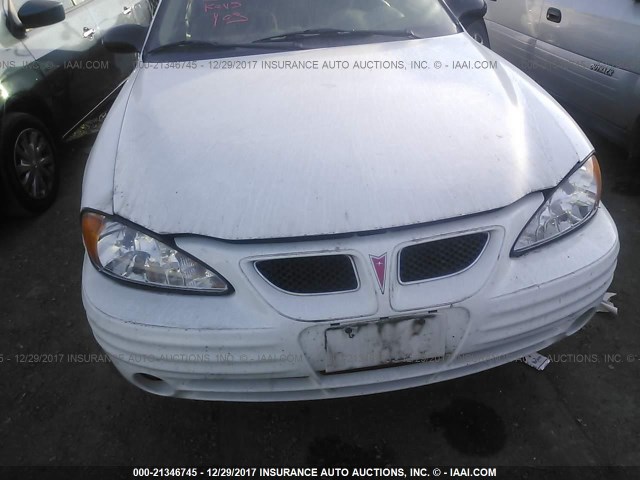 1G2NF52F02C129297 - 2002 PONTIAC GRAND AM SE1 WHITE photo 6