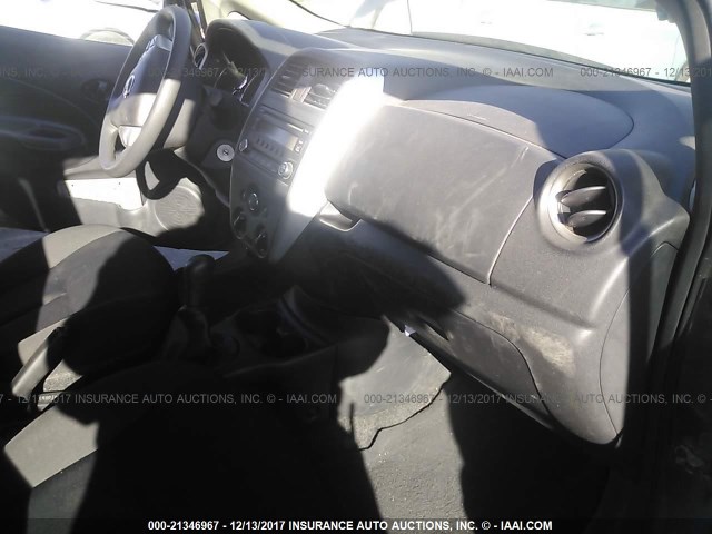 3N1CE2CP8GL395113 - 2016 NISSAN VERSA NOTE S/S PLUS/SV/SL/SR GRAY photo 5