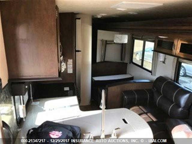 4X4TSBG28HU081757 - 2017 FOREST RIVER SALEM HEMISPHERE  Бежевый фото 8