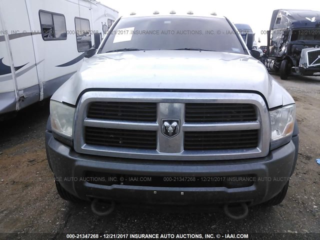 3D6WU7CL8BG500770 - 2011 DODGE RAM 5500 ST/SLT/LARAMIE SILVER photo 6