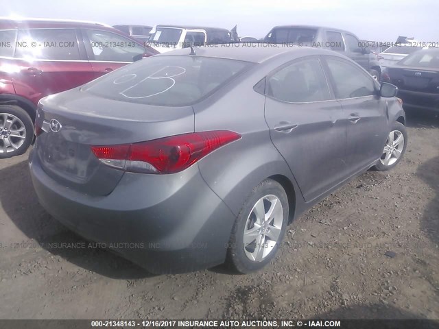 5NPDH4AEXBH058697 - 2011 HYUNDAI ELANTRA GLS/LIMITED GRAY photo 4