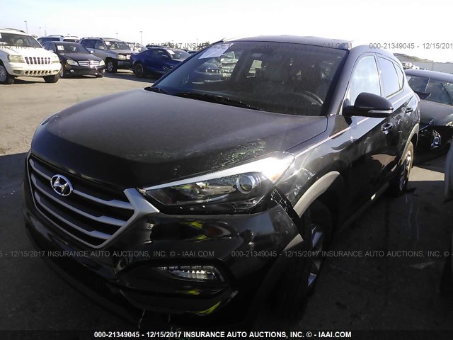 KM8J33A45HU493687 - 2017 HYUNDAI TUCSON LIMITED/SPORT AND ECO/SE BLACK photo 2