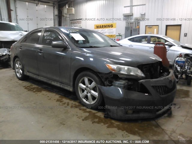 4T1BE46K77U587659 - 2007 TOYOTA CAMRY NEW GENERAT CE/LE/XLE/SE GRAY photo 1