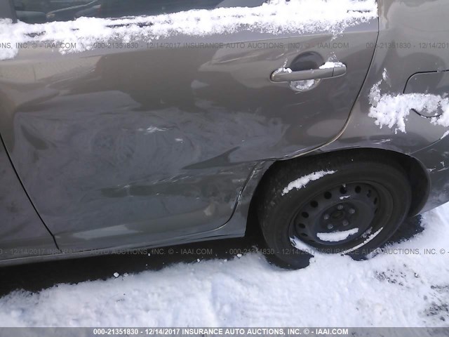 JTLZE4FE6EJ065749 - 2014 TOYOTA SCION XB BROWN photo 6