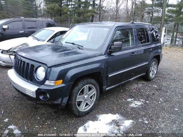 1J8FF48W58D638931 - 2008 JEEP PATRIOT LIMITED GRAY photo 2