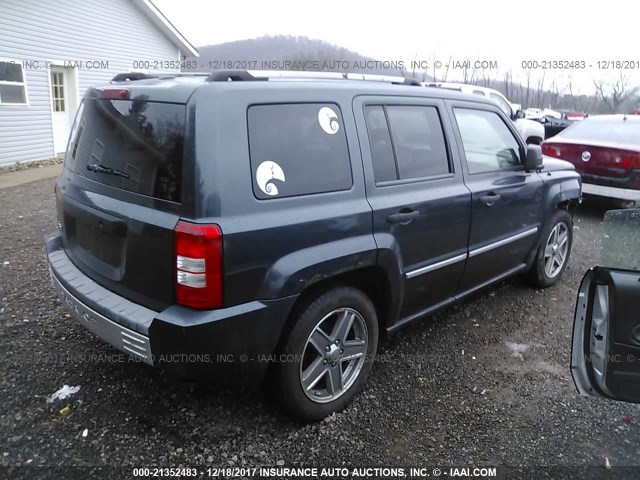 1J8FF48W58D638931 - 2008 JEEP PATRIOT LIMITED GRAY photo 4