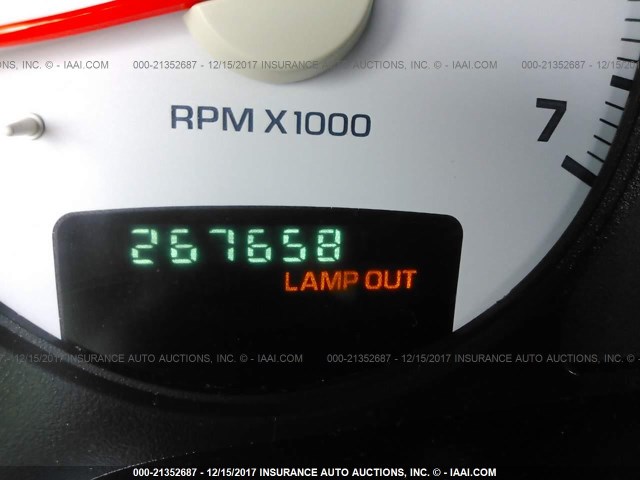 3D7KU28D84G106915 - 2004 DODGE RAM 2500 ST/SLT 灰色 照片 7