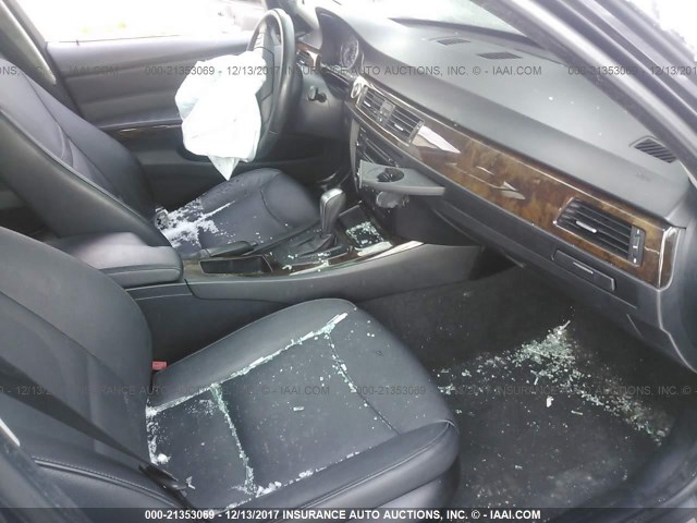WBAPK5C50AA647049 - 2010 BMW 328 XI SULEV BLACK photo 5
