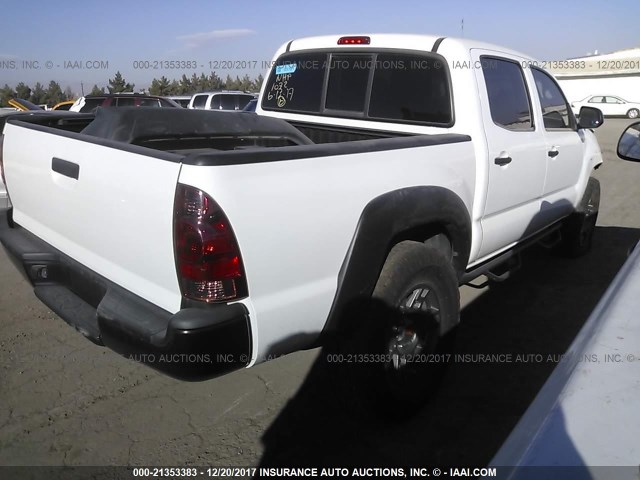 5TFJU4GNXDX047227 - 2013 TOYOTA TACOMA DOUBLE CAB PRERUNNER WHITE photo 4