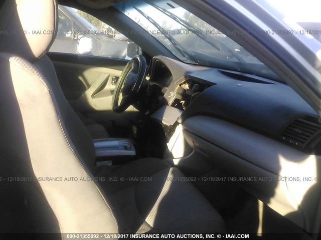 4T1BE46K79U390901 - 2009 TOYOTA CAMRY SE/LE/XLE 银色 照片 5