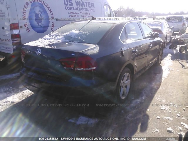 1VWBP7A39DC059412 - 2013 VOLKSWAGEN PASSAT SE Dark Blue photo 4