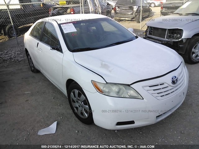 4T1BE46K19U915628 - 2009 TOYOTA CAMRY SE/LE/XLE WHITE photo 1