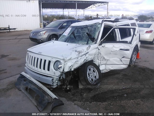 1J4NT1GB4BD245688 - 2011 JEEP PATRIOT SPORT WHITE photo 2