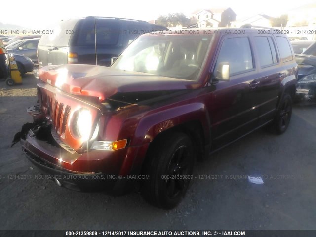 1C4NJPBA8FD107574 - 2015 JEEP PATRIOT SPORT RED photo 2