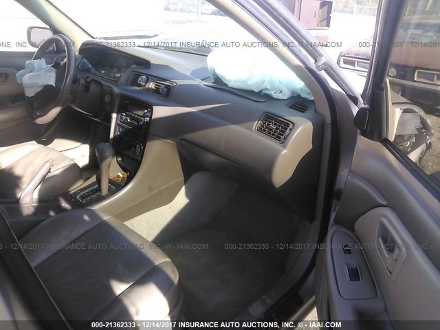 4T1BG22K71U067098 - 2001 TOYOTA CAMRY CE/LE/XLE 棕色 照片 5