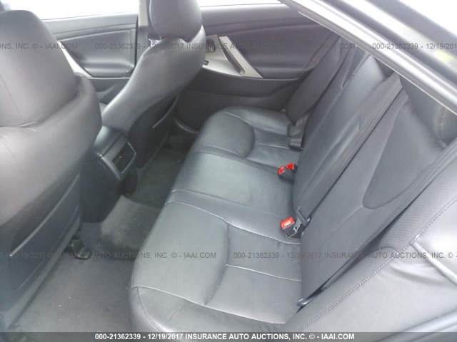 4T1BF3EK7AU106468 - 2010 TOYOTA CAMRY SE/LE/XLE GRAY photo 8