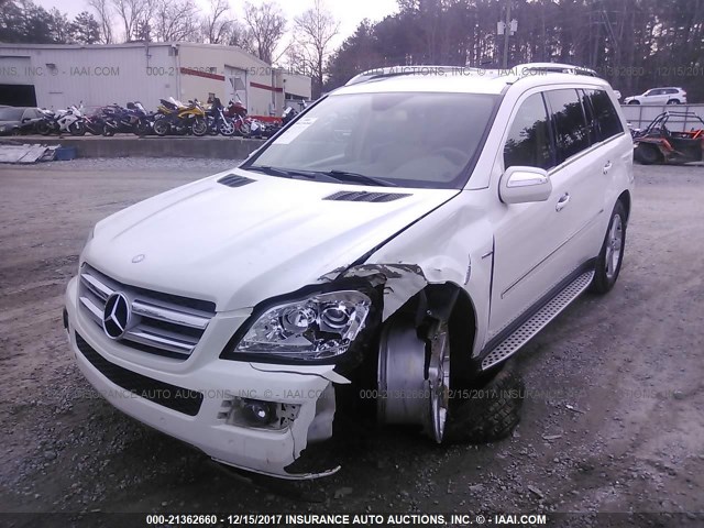 4JGBF25E09A493978 - 2009 MERCEDES-BENZ GL WHITE photo 2