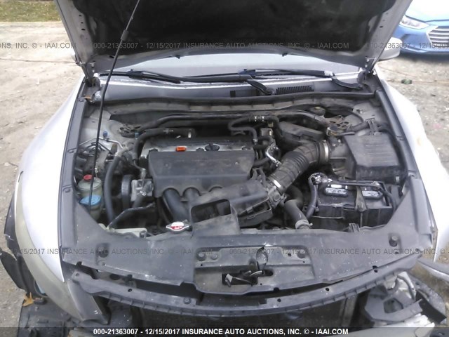 1HGCS12889A000269 - 2009 HONDA ACCORD EXL SILVER photo 10