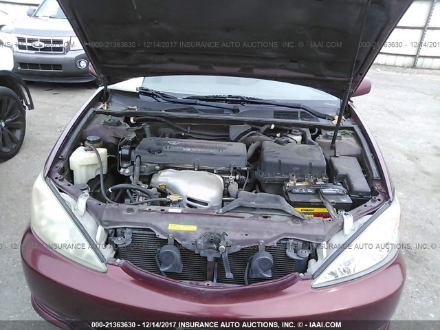 4T1BE32K94U346830 - 2004 TOYOTA CAMRY LE/XLE/SE RED photo 10