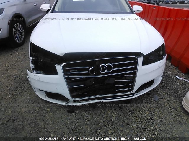 WAU34AFD0GN003122 - 2016 AUDI A8 L QUATTRO WHITE photo 6