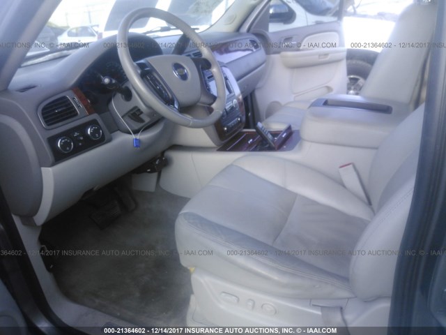 1GNFK13008R256160 - 2008 CHEVROLET TAHOE K1500 GRAY photo 5