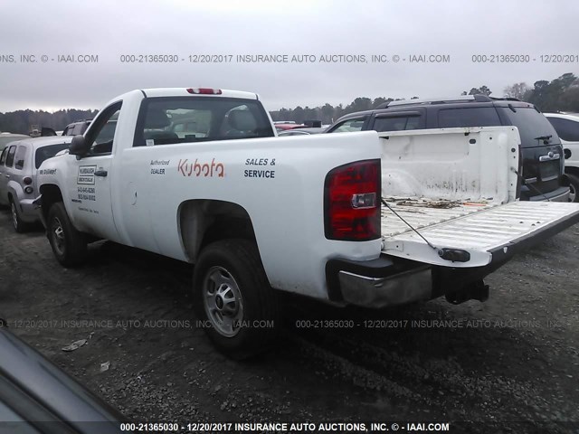 1GC0CVCG4EF181640 - 2014 CHEVROLET SILVERADO C2500 HEAVY DUTY WHITE photo 3