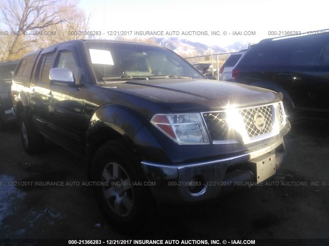 1N6AD07W86C452723 - 2006 NISSAN FRONTIER CREW CAB LE/SE/OFF ROAD BLACK photo 1